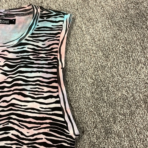 Michael Lauren CARRINGTON TANK Tee Multi Color TIGER Tie Dye. Size M - Picture 5 of 6